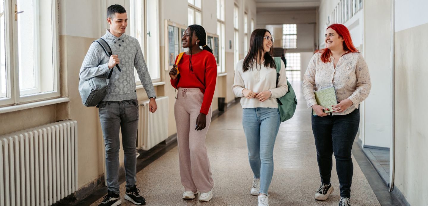 Que contient le règlement intérieur des collèges et lycées ?