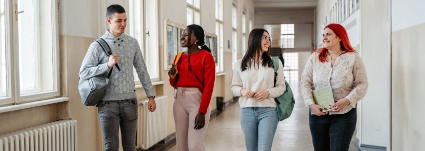 Que contient le règlement intérieur des collèges et lycées ?